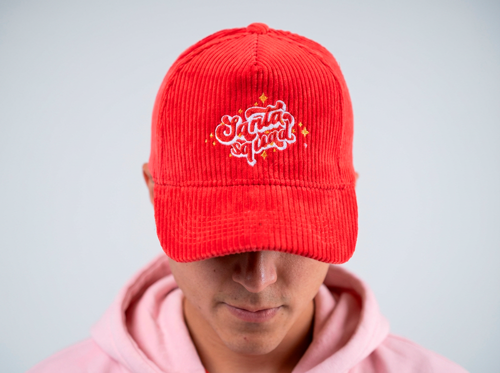 Gorra Roja Santa Squad